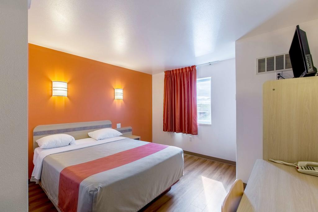 Motel 6-Baraboo, Wi - Lake Delton-Wisconsin Dells Εξωτερικό φωτογραφία