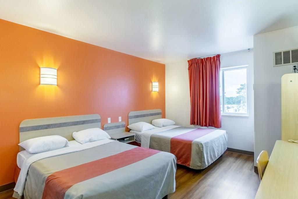 Motel 6-Baraboo, Wi - Lake Delton-Wisconsin Dells Εξωτερικό φωτογραφία